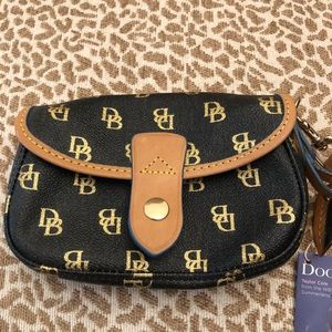 Vintage Dooney & Bourke flap wristlet - NWT